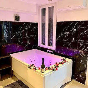 Luxury Dreams Balneo Appartement